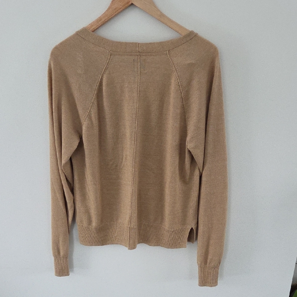 GAP Women's Linen Camel V-neck Cardigan - Picture 7 of 9